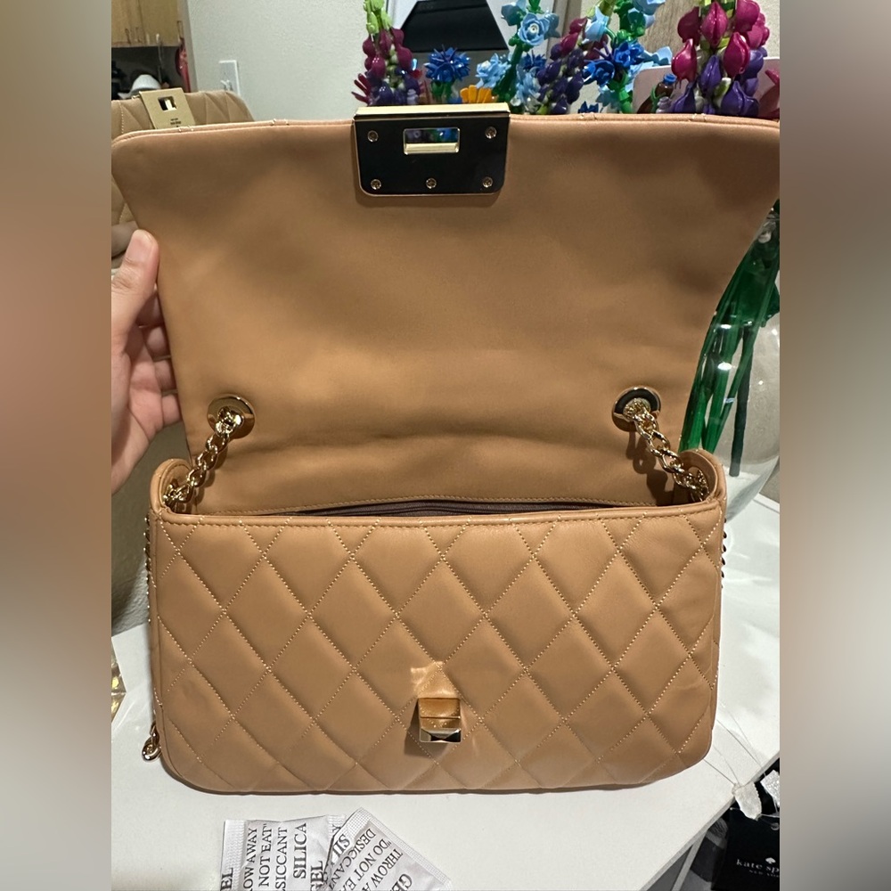 Kate Spade Tan and Gold Quilted Shoulder Bag - Picture 6 of 8